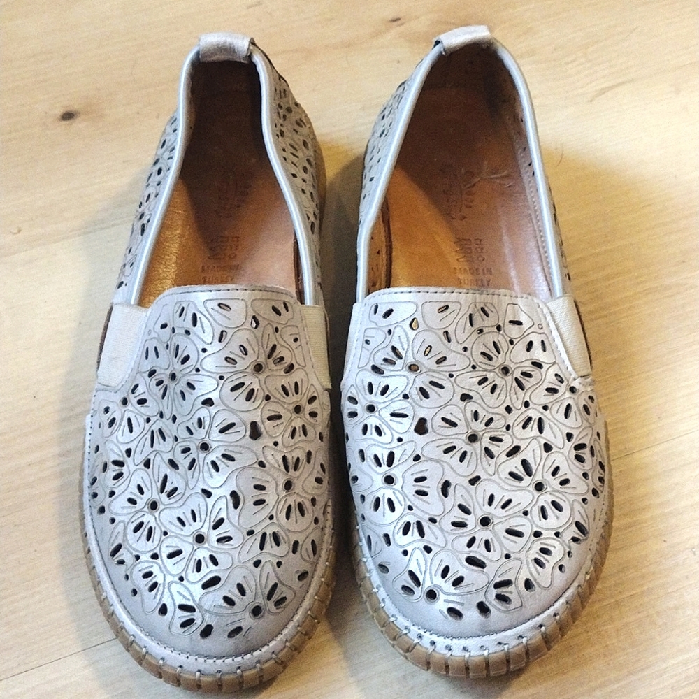 Spring Step Laser Cut Slip-Ons - image 3